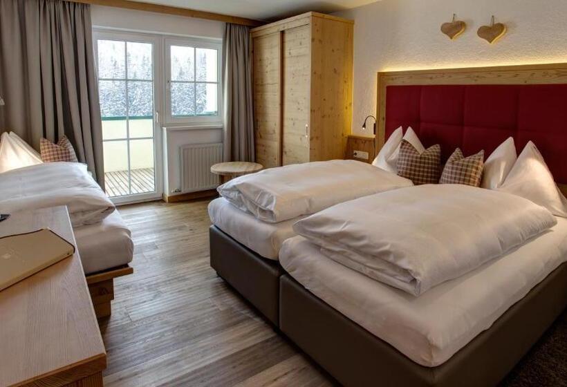 חדר סטנדרט לשלושה, Garni   Restaurant Kaminstube