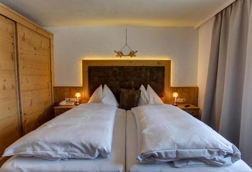 חדר סטנדרט לשלושה, Garni   Restaurant Kaminstube