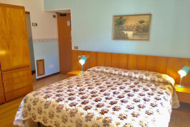 חדר סטנדרט, Genzianella