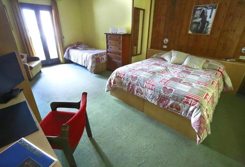 غرفة قياسية ثلاثية, Gran Baita