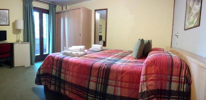 غرفة قياسية رباعية, Gran Baita