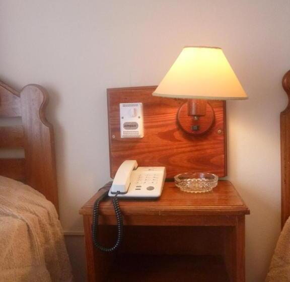 اتاق استاندارد سه نفره, Hosteria Del Sur
