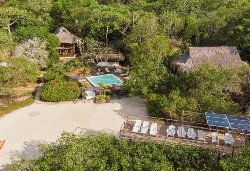 اتاق لوکس, Playa Scondida Baru