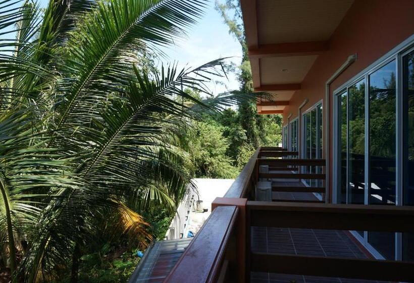 غرفة سوبيريور, N.d.