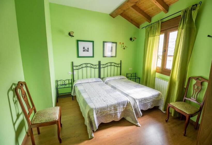 マウンテンビュースタンダードルーム, Casa Rural La Fuente