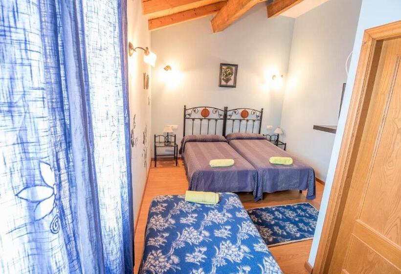 マウンテンビュースタンダードルーム, Casa Rural La Fuente