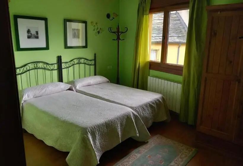 マウンテンビュースタンダードルーム, Casa Rural La Fuente