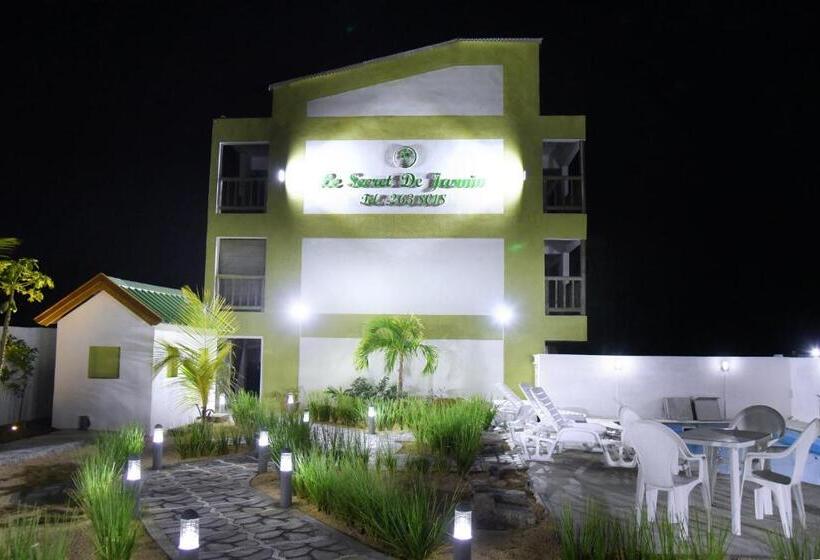 اتاق استاندارد با بالکن, Le Secret De Jasmin