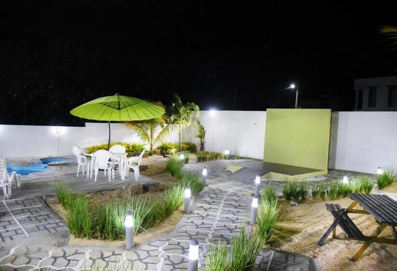 اتاق استاندارد با بالکن, Le Secret De Jasmin