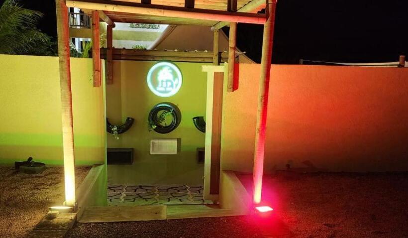 اتاق اکونومی, Le Secret De Jasmin