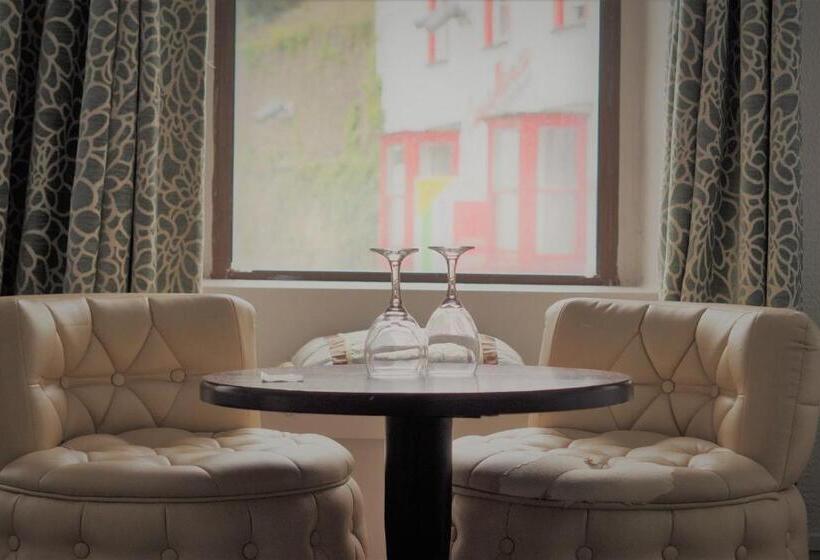 패밀리 룸, The Waterfront Townhouse Accommodation