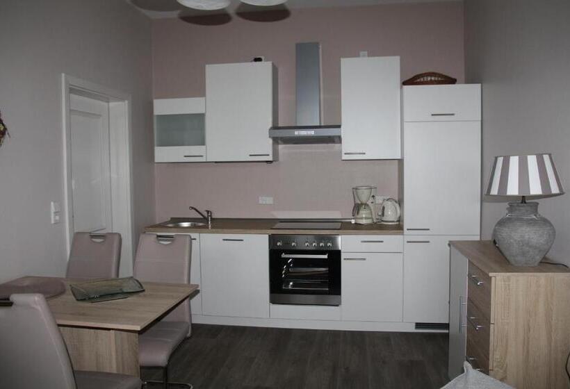 דירת חדר, Pension Dürkop