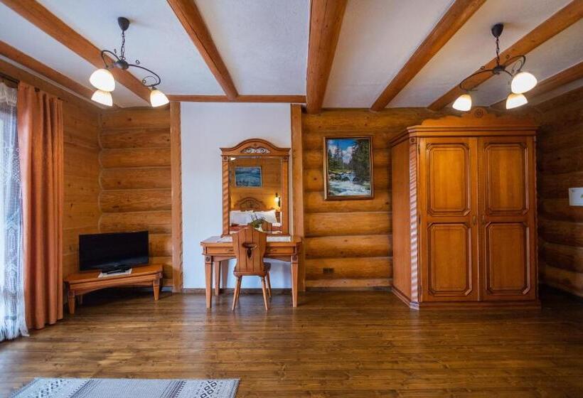 آپارتمان 2 خوابه, Koruna