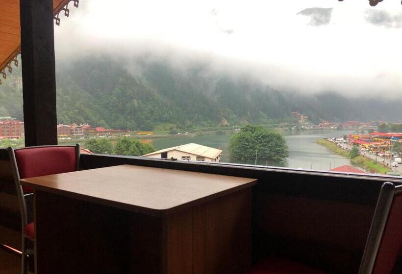 جناح مطل على البحيرة, Cerrahpaşa Sui̇te