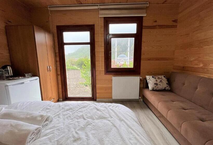 스탠다드 트리플 룸, Cerrahpaşa Sui̇te