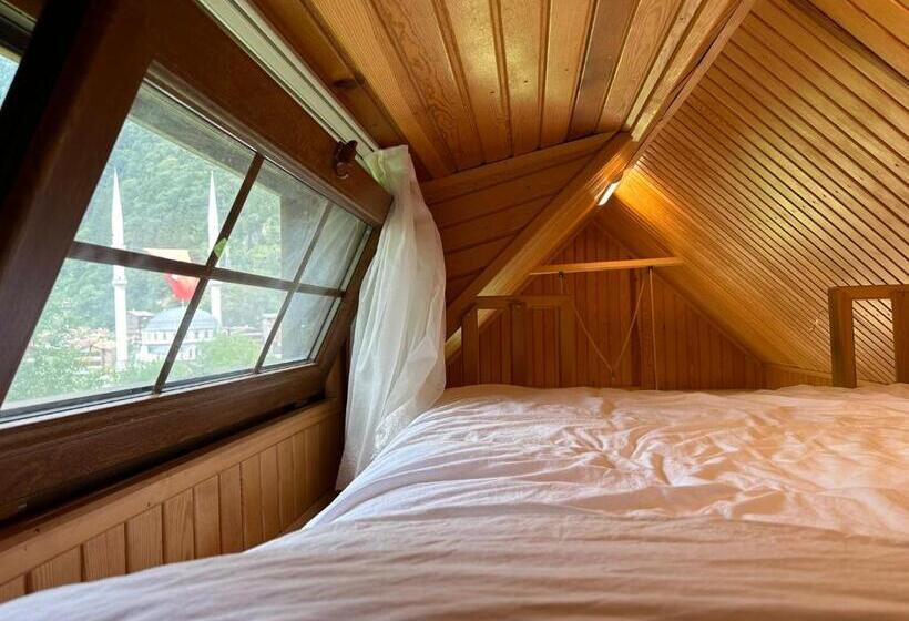 디럭스 방갈로, Cerrahpaşa Sui̇te