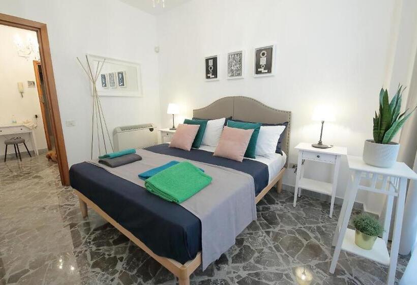 اتاق استاندارد با سرویس بهداشتی مشترک, Bari Suppa _ Terrace & Garden _