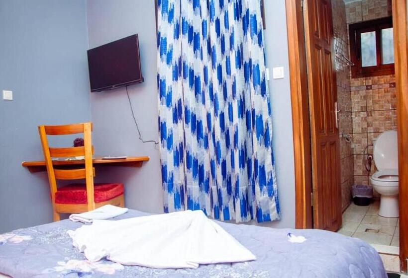 Chambre Deluxe, Alicia
