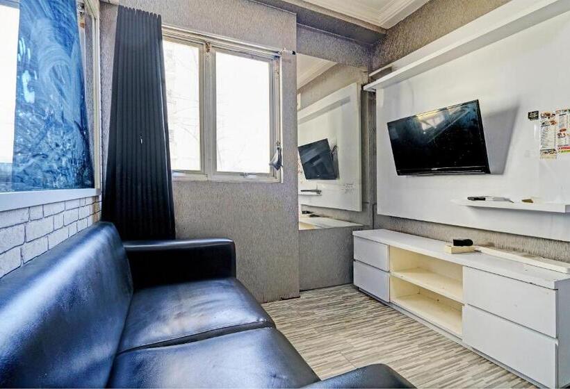 جناح عائلي, Collection O 93070 Apartemen The Suite Metro By Sultan Property Ii