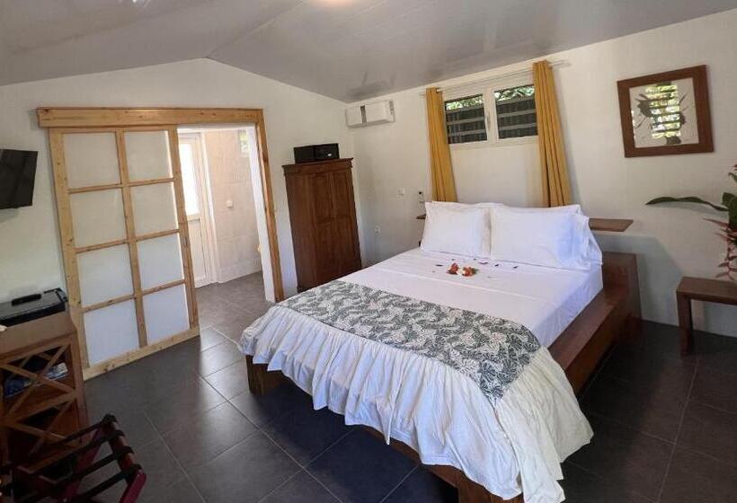 بانگلوی لوکس, Pare Lodge Tahiti