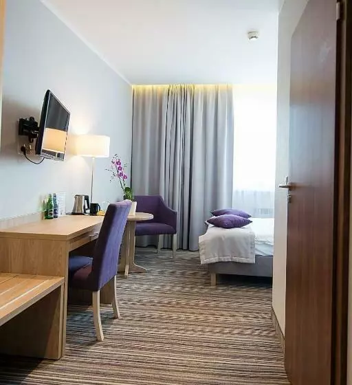 Deluxe Yhden Hengen Huone, Almarco