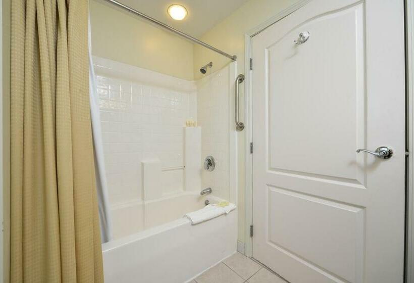 ファミリールーム, Bar Harbor Grand