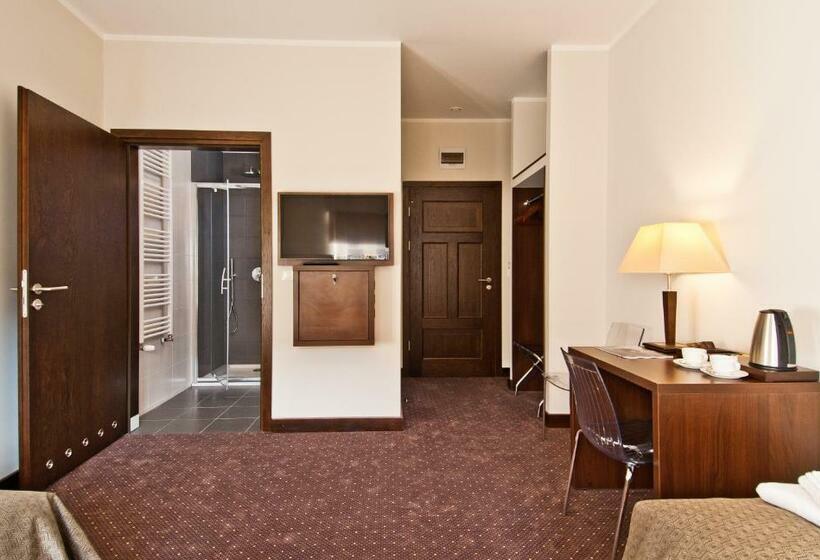 اتاق استاندارد یک نفره, B&b Wieniawa