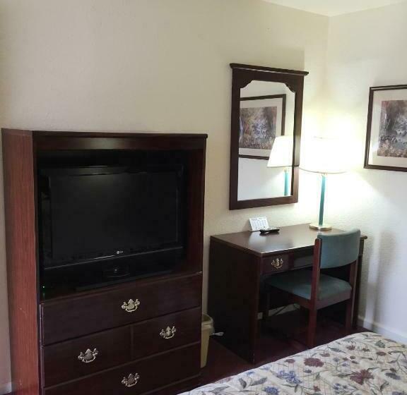Quarto Estandar, Budget Inn