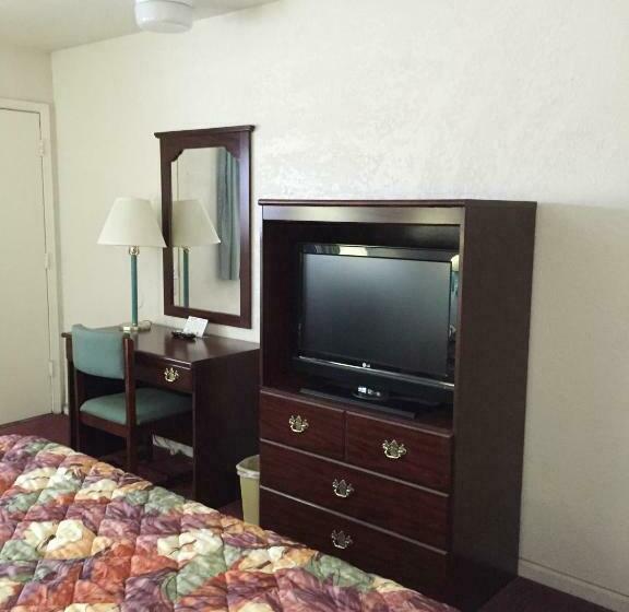 غرفة قياسية سرير كينج, Budget Inn