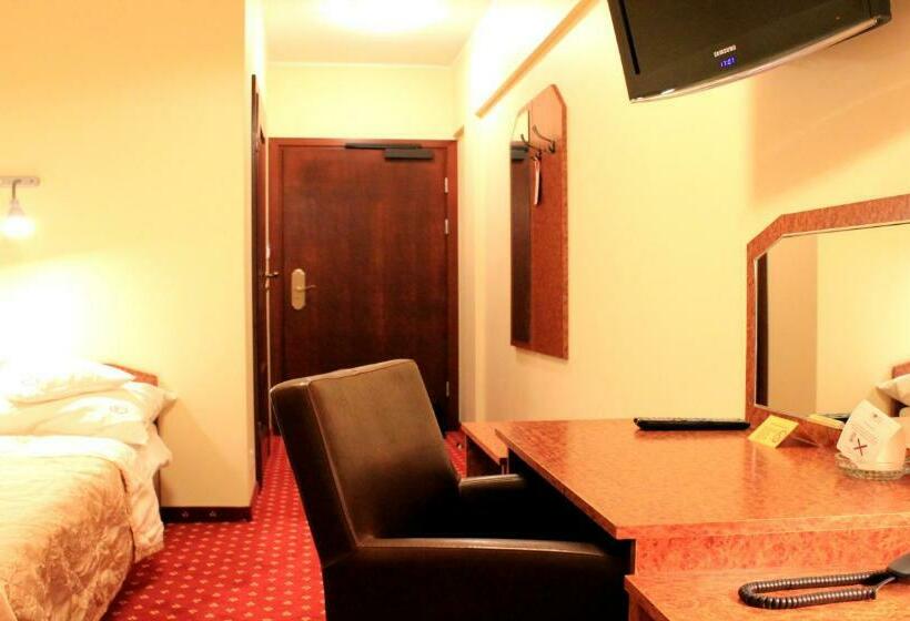 スタンダードシングルルーム, Continental