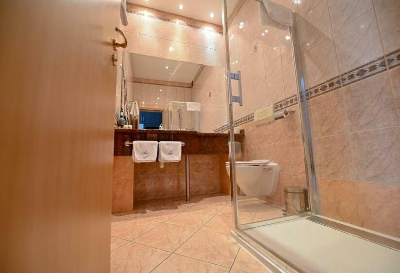 Номер Комфорт Индивидуальный, Delta In