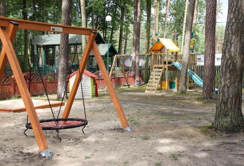 Suite with lake view, Zielony & Ow Borowik & Pensjonat Manhattan   Centrum Rekreacji I Wypoczynku Gastrotur