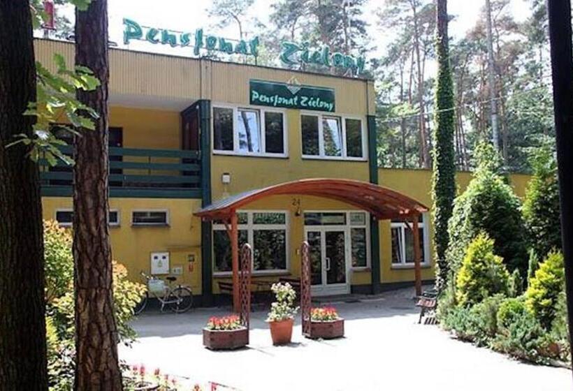 Suite with lake view, Zielony & Ow Borowik & Pensjonat Manhattan   Centrum Rekreacji I Wypoczynku Gastrotur