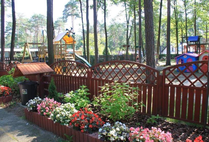 Suite with lake view, Zielony & Ow Borowik & Pensjonat Manhattan   Centrum Rekreacji I Wypoczynku Gastrotur