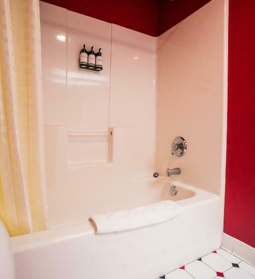 Люкс Вид на Бассейн, Staybridge Suites Rehoboth Beach, An Ihg