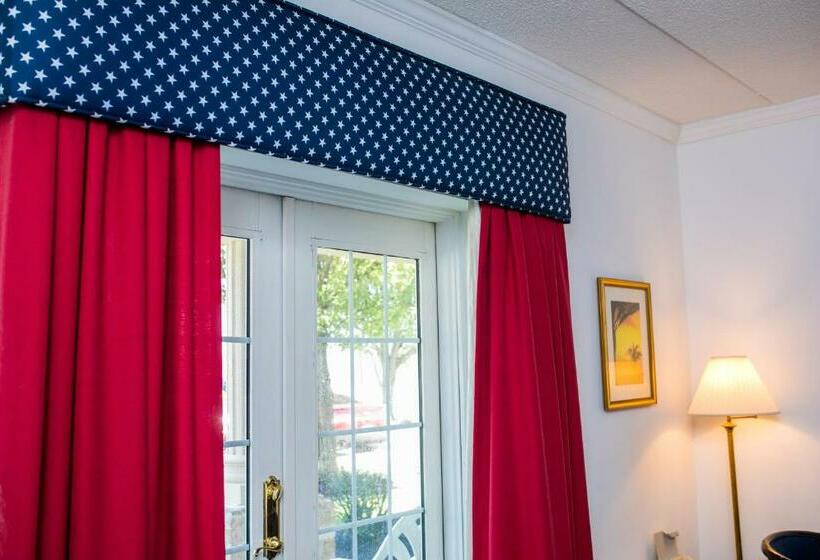 풀장 전망 스위트, Staybridge Suites Rehoboth Beach, An Ihg