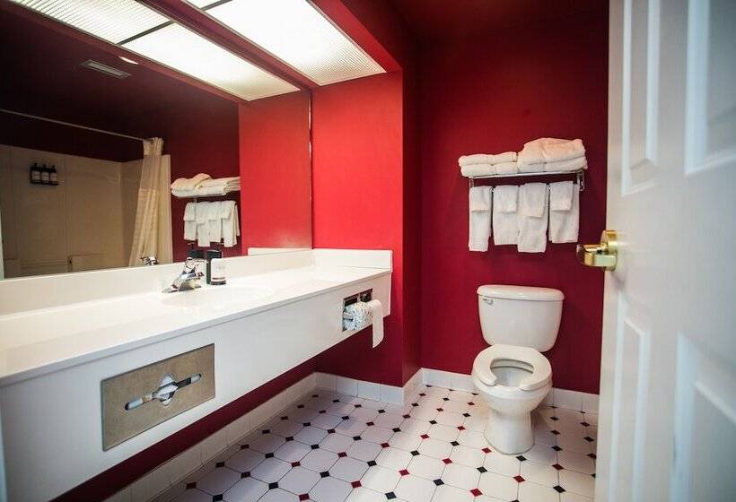 חדר סטנדרט עם מרפסת, Staybridge Suites Rehoboth Beach, An Ihg