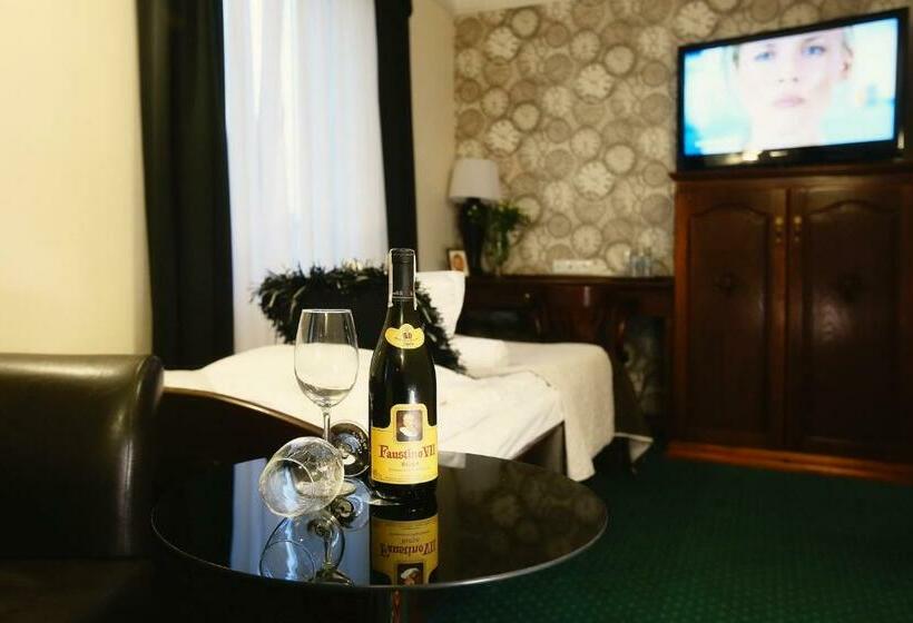 스탠다드 룸, Imperium