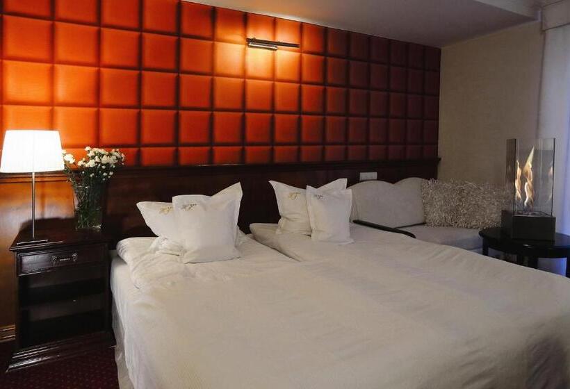 디럭스 룸, Imperium