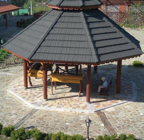 غرفة أساسية حمام مشترك, Impresja Krasiczyn