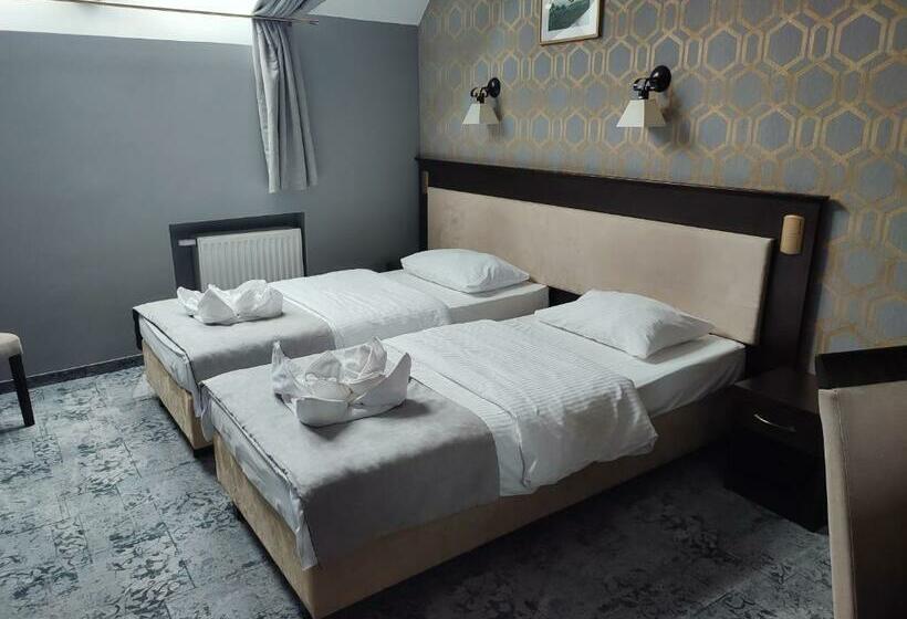 Номер Стандарт, Jedlinka