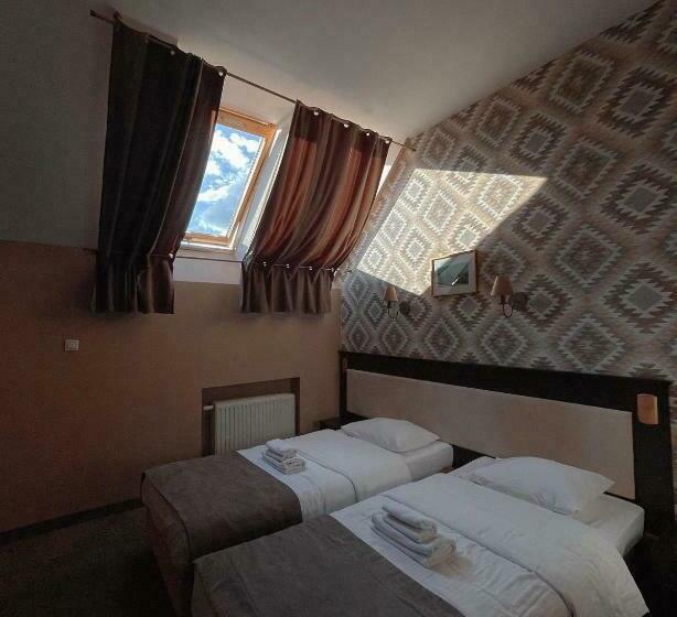 Номер Стандарт, Jedlinka