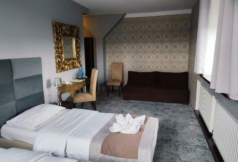 Номер Superior, Jedlinka