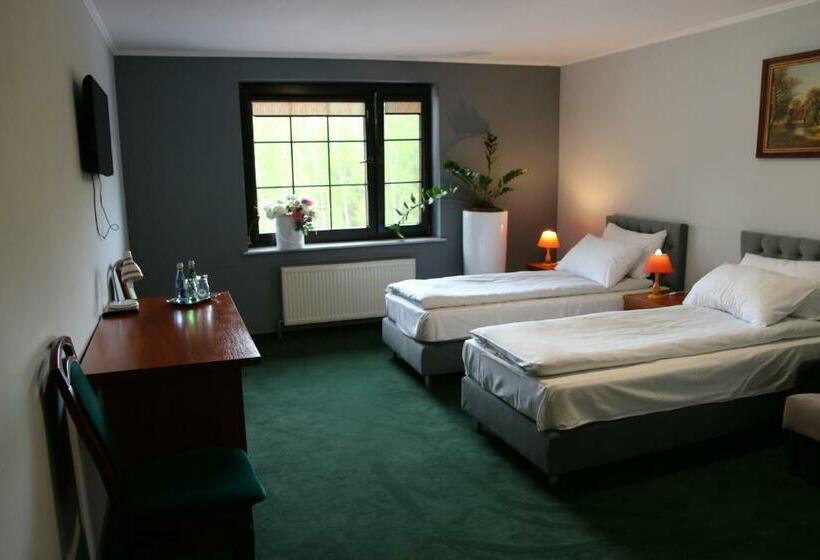 스탠다드 룸, Kruk