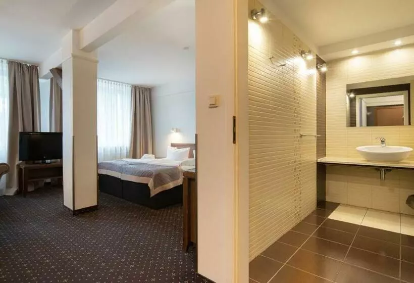 Huoneisto 1 Makuuhuone, Marena Wellness & Spa