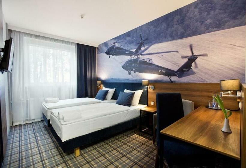 스탠다드 룸, Polski