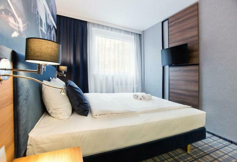 스탠다드 룸, Polski