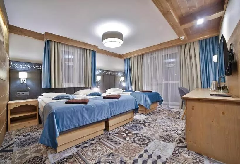 اتاق لوکس سه تخته, &spa Jawor