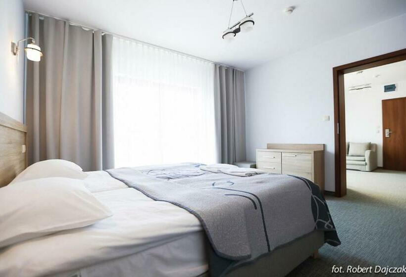 شقة غرفة واحدة, Sunset Spa