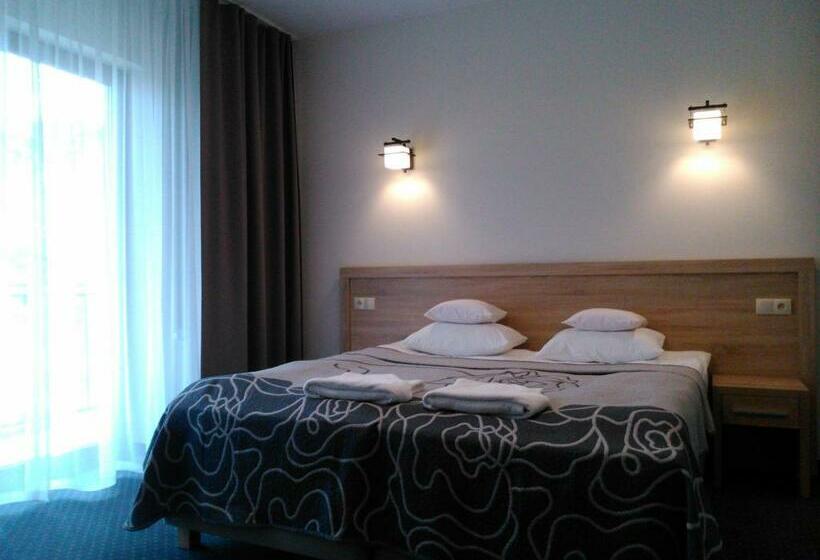 شقة غرفة واحدة, Sunset Spa